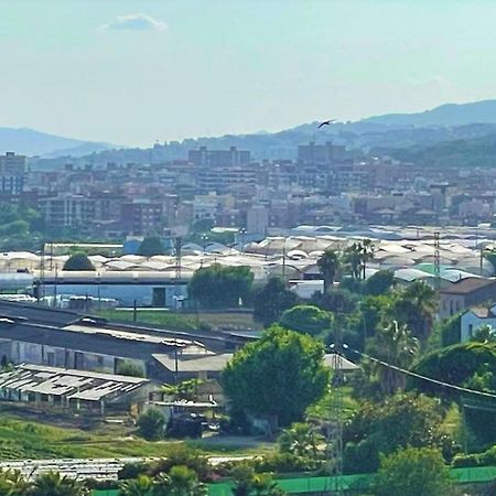 Apartamento Con Piscina Y Gran Terraza Con Vistas - Muy Cerca De La Playa, El Centro Y La Estacion Διαμέρισμα Vilassar De Mar Εξωτερικό φωτογραφία