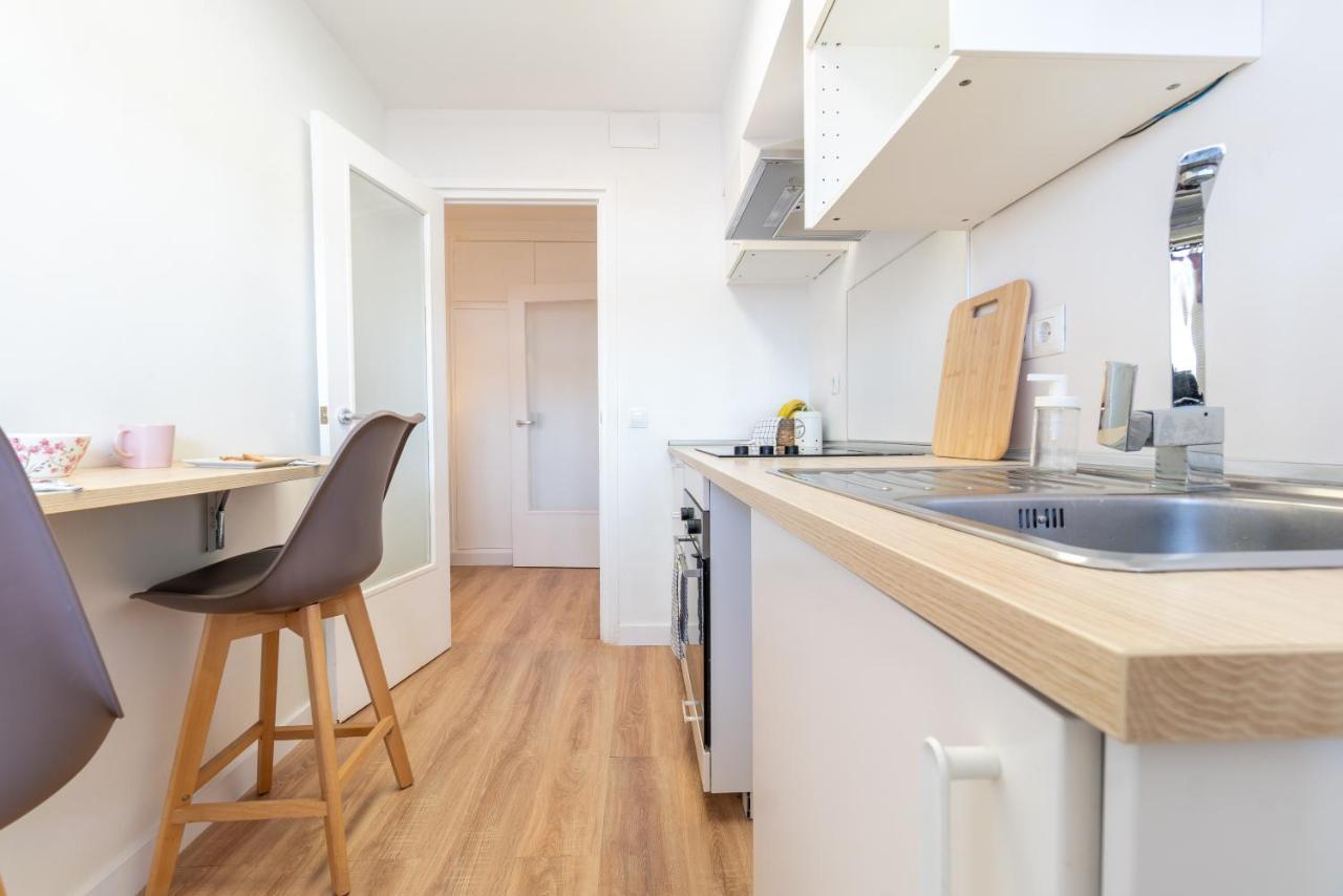 Apartamento Con Piscina Y Gran Terraza Con Vistas - Muy Cerca De La Playa, El Centro Y La Estacion Διαμέρισμα Vilassar De Mar Εξωτερικό φωτογραφία