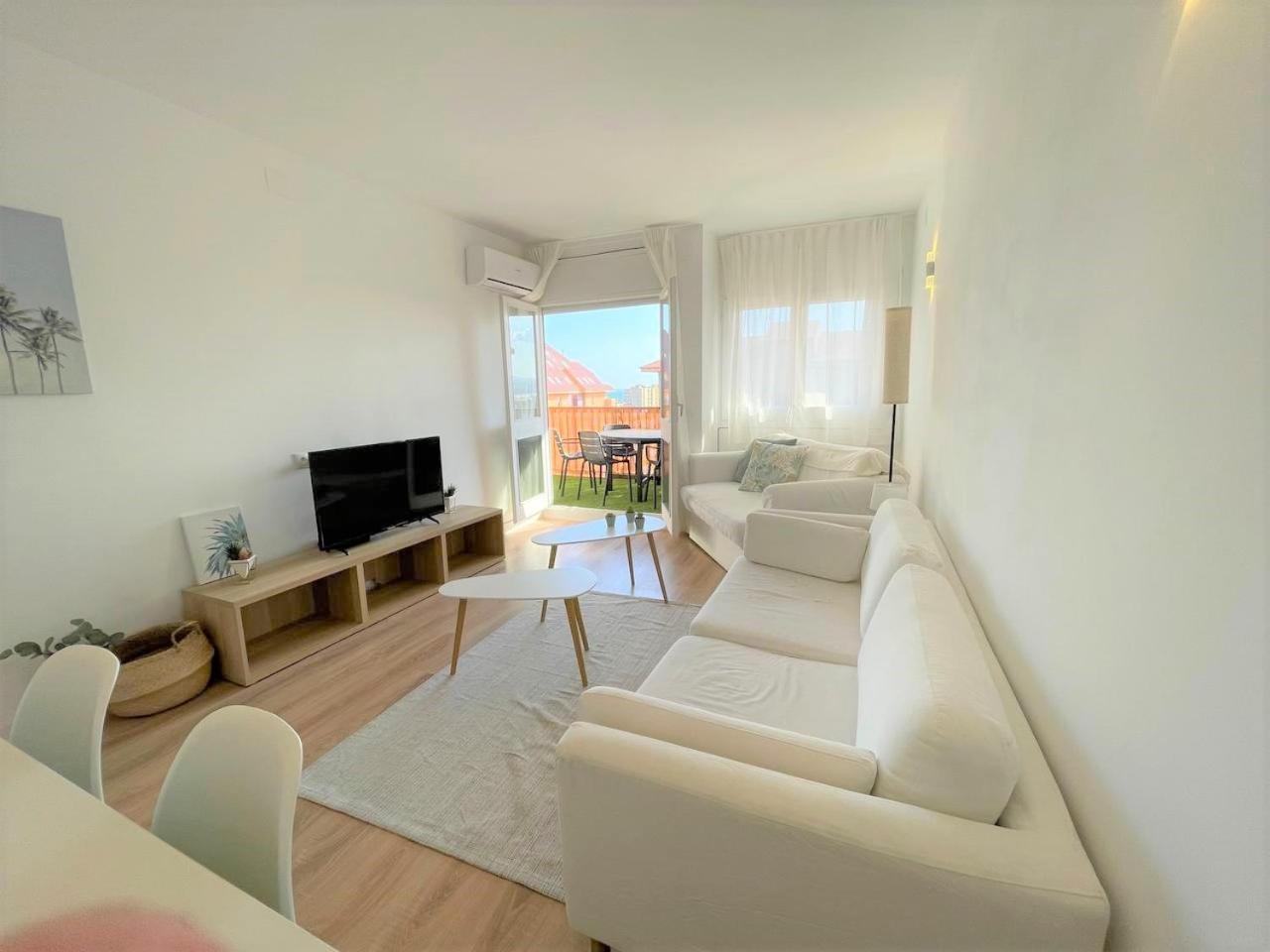 Apartamento Con Piscina Y Gran Terraza Con Vistas - Muy Cerca De La Playa, El Centro Y La Estacion Διαμέρισμα Vilassar De Mar Εξωτερικό φωτογραφία